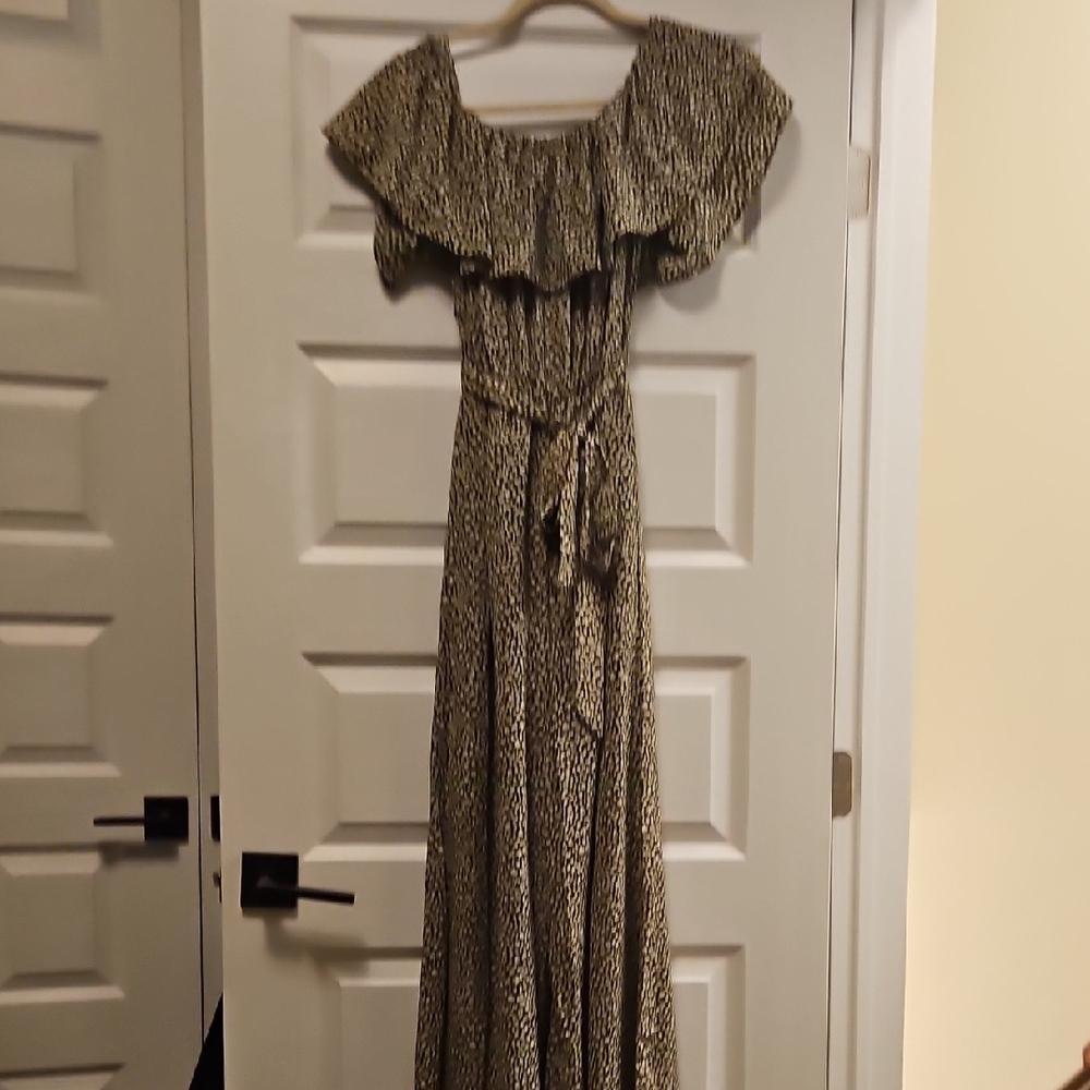 She + Sky Black and Cream Maxi Dress